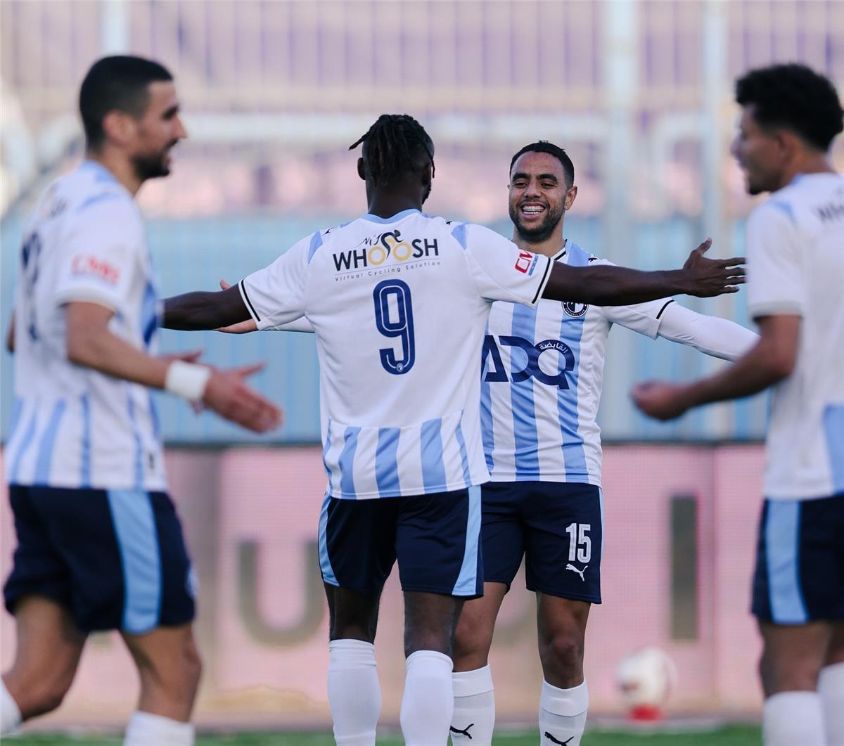 الأهلي يحسم الجدل حول فيستون مايلي ويكشف عن ملامح آخر صفقات الأهلي الجديدة