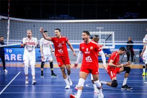 دليلك الشامل لمواعيد مباريات الاثنين 19 يناير 2026: قمم أوروبية ومواجهة الأهلي والزمالك المنتظرة!