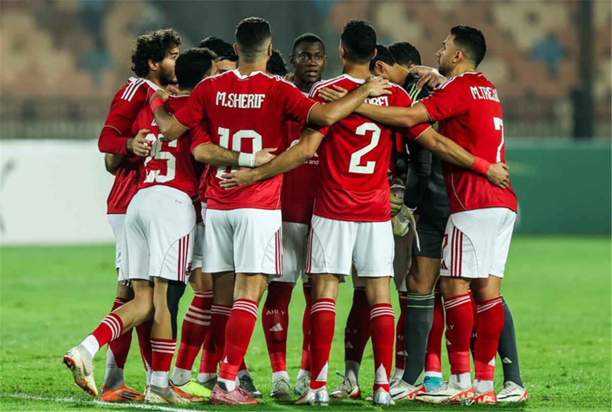 القمة الأفريقية: الكشف عن تشكيل الأهلي الرسمي وحارس المرمى لمواجهة يانج أفريكانز