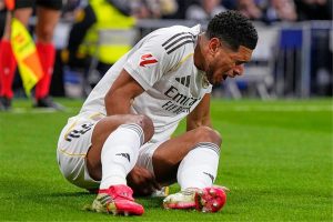 تطورات إصابة جود بيلينجهام وتأثيرها على ريال مدريد: ضربة قاسية في توقيت حرج