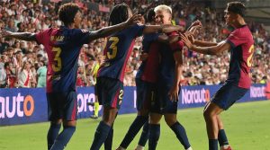 قمة الجولة 24: الكشف عن التشكيلة الأساسية لبرشلونة ضد جيرونا وتحديات الصدارة في الليجا