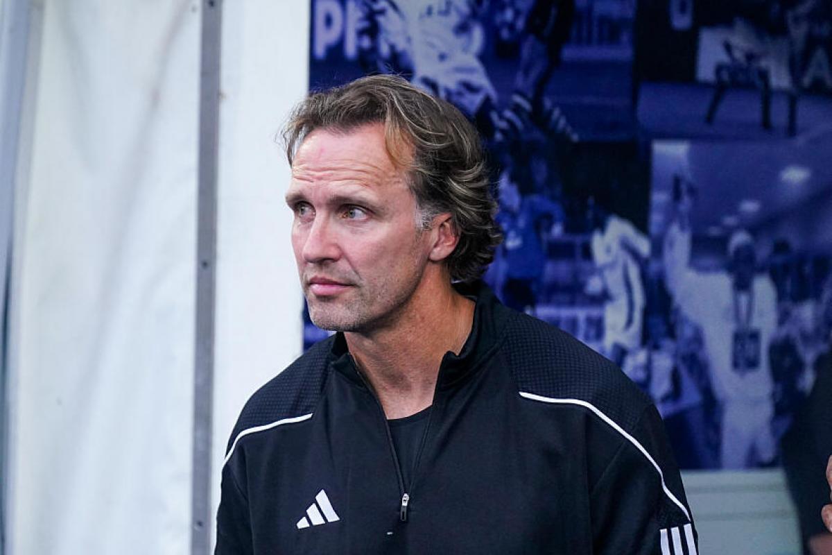 من هم مرشحو زيندن لدوري أبطال أوروبا؟ نجم ليفربول السابق يحدد 3 عمالقة!