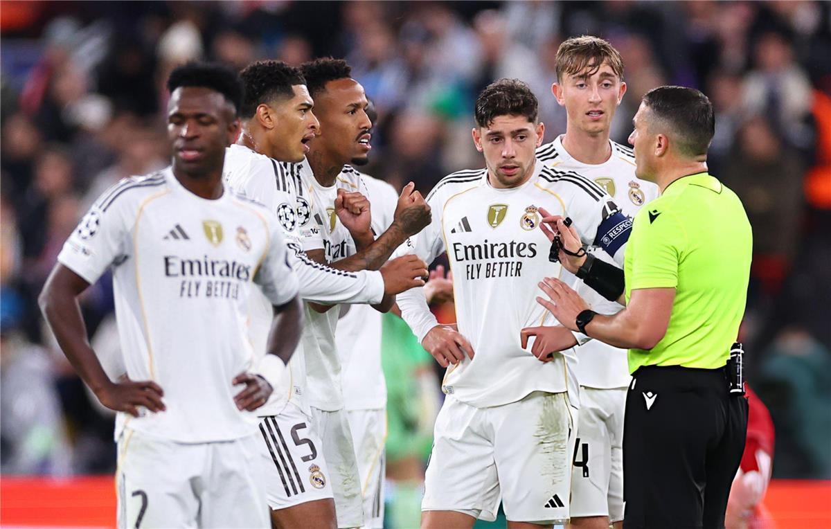 ليلة كروية استثنائية: اكتشف مواعيد مباريات اليوم الأربعاء 25 فبراير 2026 والقنوات الناقلة