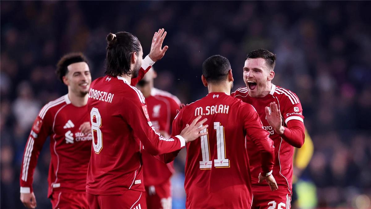 أندي روبرتسون يتصدر: تحليل نتائج تصويت جماهير ليفربول لأفضل لاعب ضد ولفرهامبتون في كأس الاتحاد